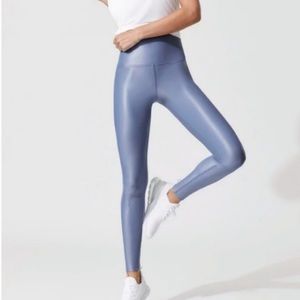 Carbon38 Takara shine NWOT Medium